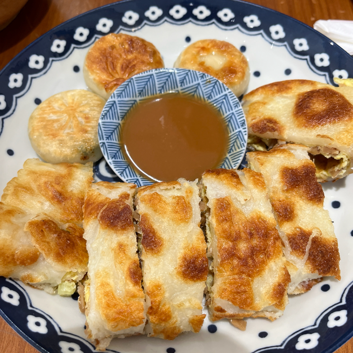 軟食力 行天宮店 のレストランの写真：菜脯蛋餅+肉餅 by珍珠奶綠 