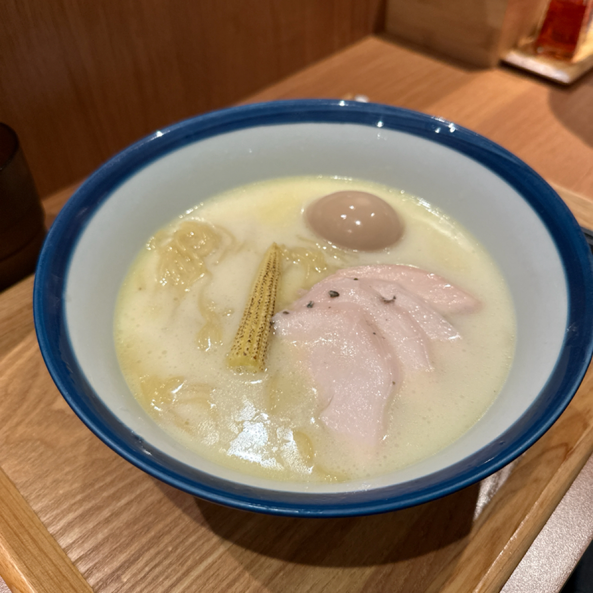 Meal image of 池音 鶏白湯ラーメン:  shot by Jessica