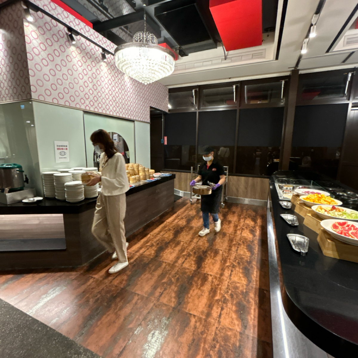 港龘港式飲茶 桃園店 の雰囲気の写真： by1薇ᯅ̈  
