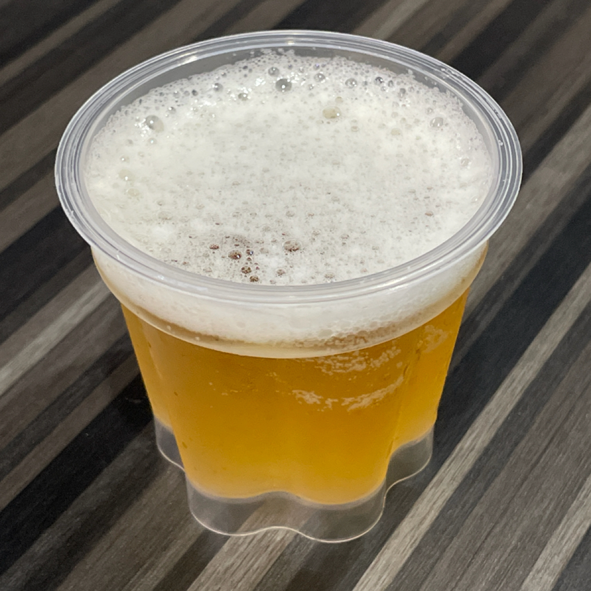 尚純飲料店 のレストランの写真：老闆提供一小杯蜂蜜綠茶試喝 byFreddy Liu 