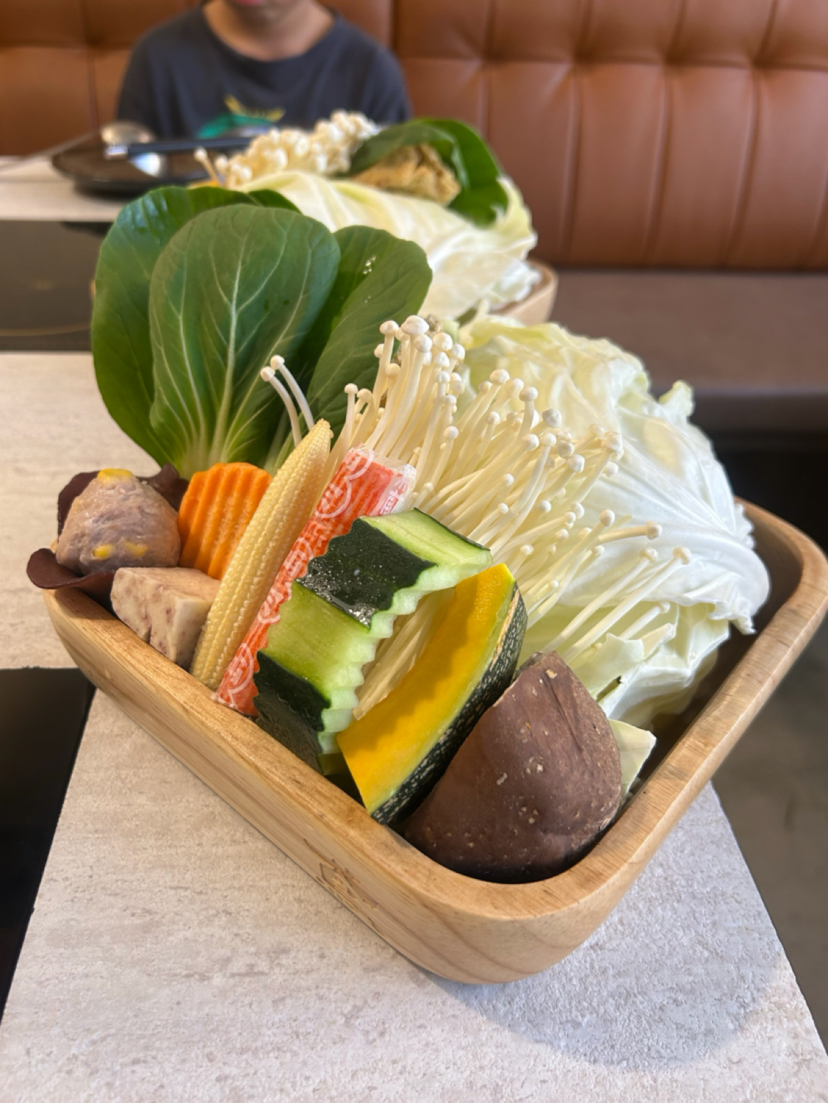 Meal image of 鳶山北麓鍋物: 套餐內菜盤 shot by ching