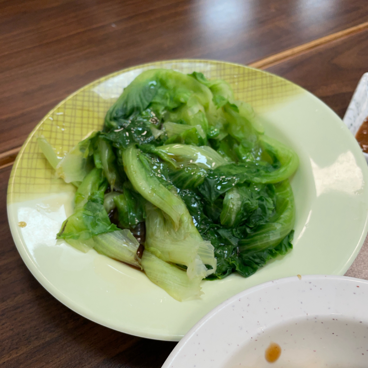 Meal image of 鮮魚鱻蝦仁飯: 時令青菜 $35

就是一般的燙青菜～
價格還可以接受。 shot by 一刻又一嗑