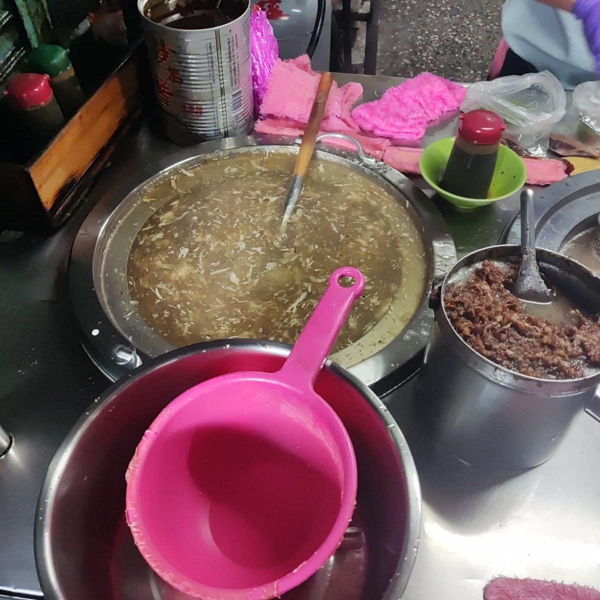 Menu image of 無名魷魚羹: 湯頭不是南部甜 shot by Wiki