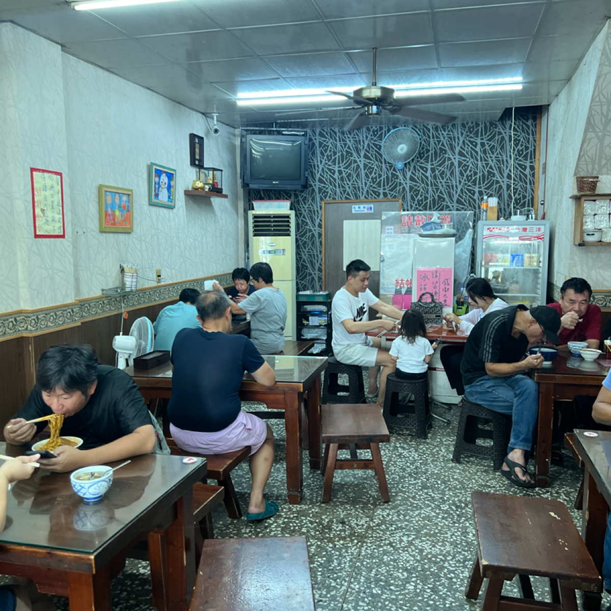 Vibe image of 湯城麵食: 店內用餐環境 shot by 七咪