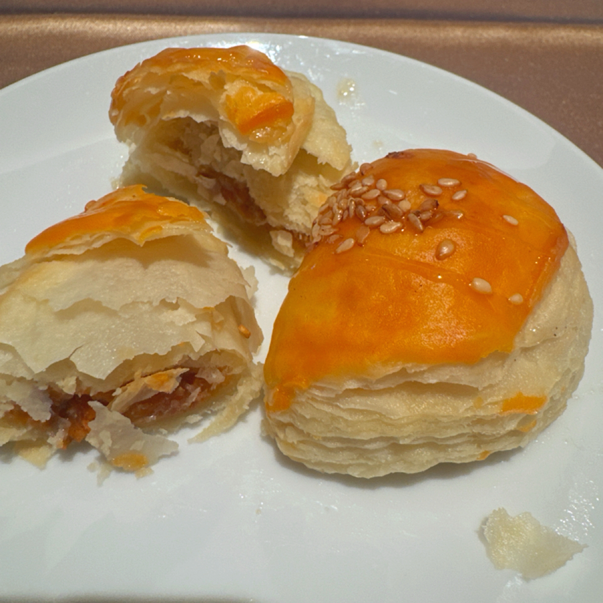 Meal image of 禧粵樓中餐廳: 叉燒酥 shot by 跟著小胖吃胖胖