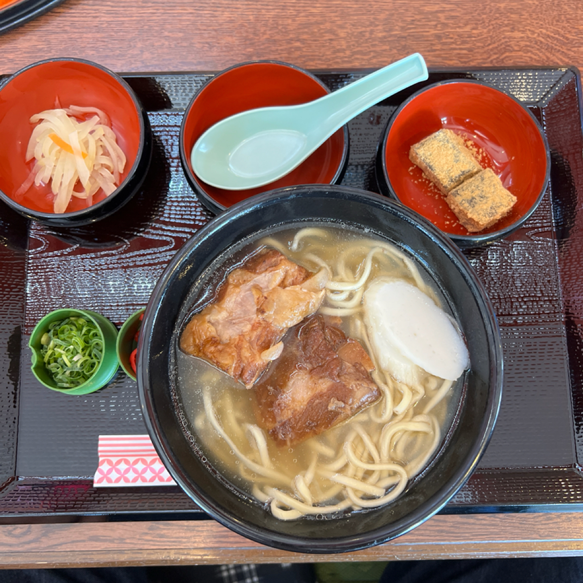 Meal image of Nanto屋: 沖繩在地的本ソーキそば（本地軟骨拉麵） shot by Ryan•X