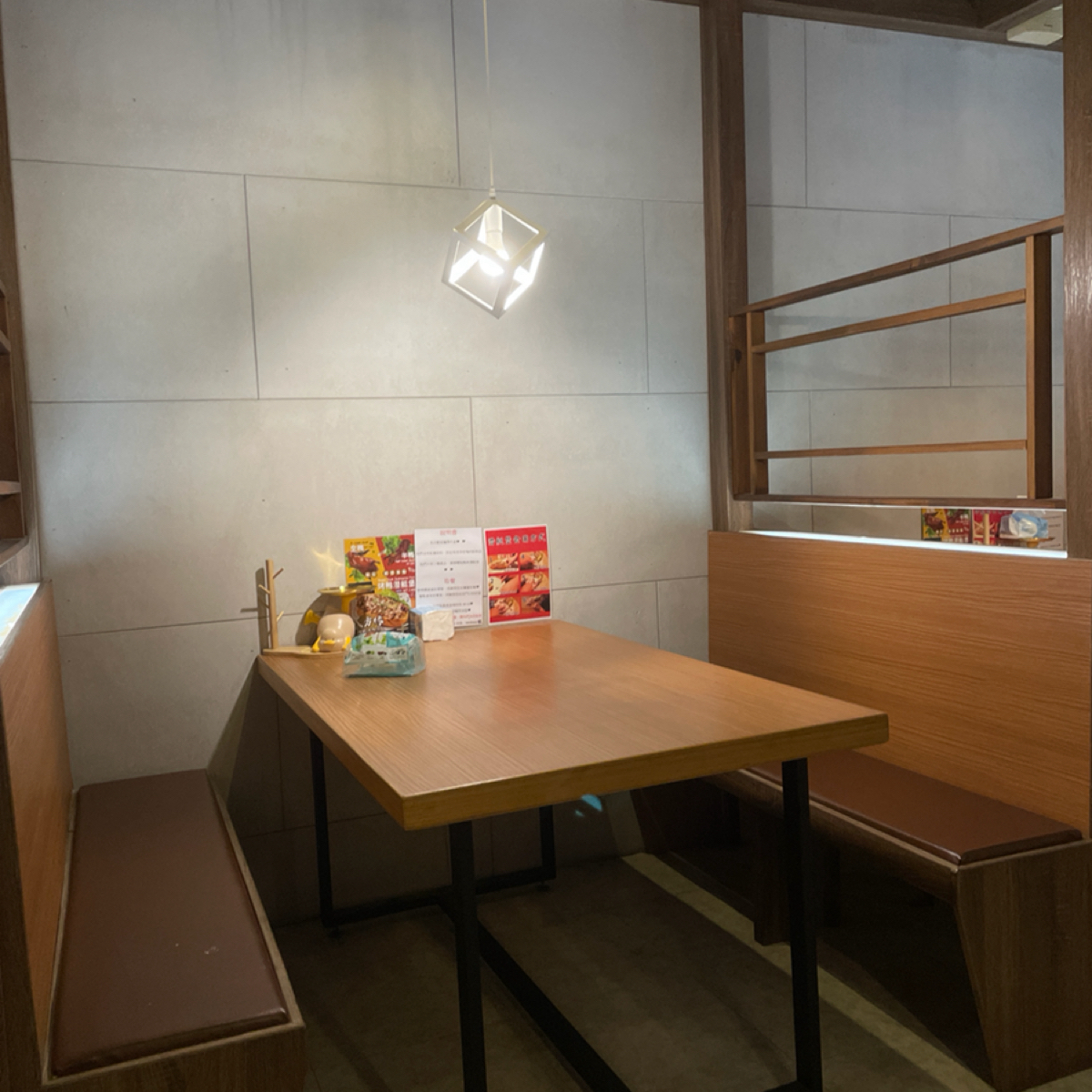 Vibe image of 八方緣櫻桃烤鴨庄:  shot by 三口元