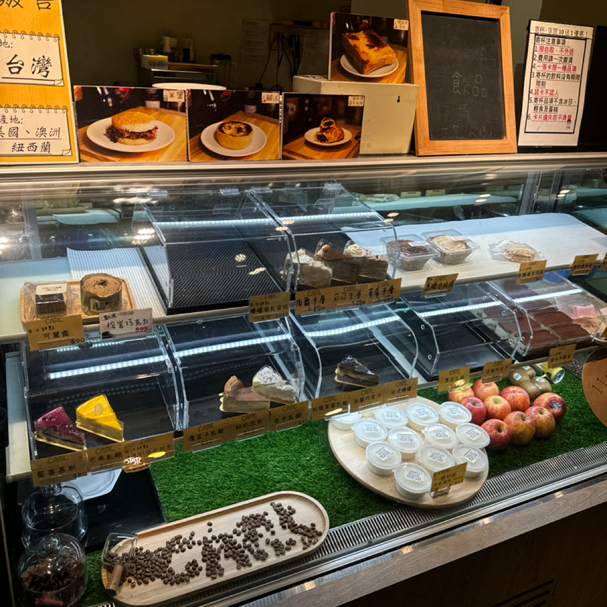 Meal image of 卡爾咖啡:  shot by 三口元