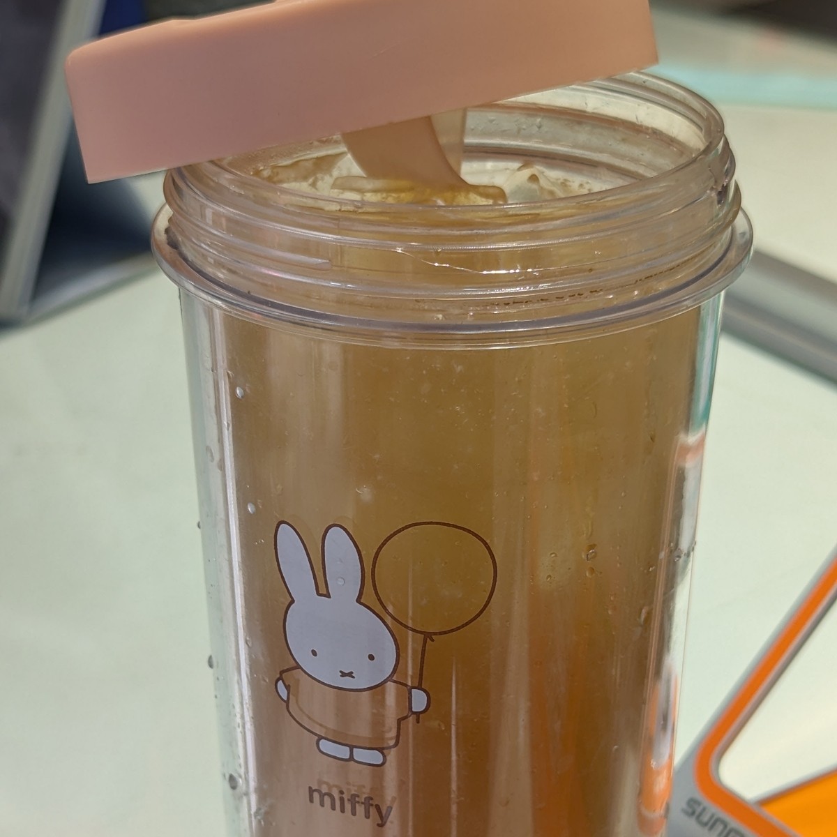 Meal image of 叮哥茶飲 池上店: 🍋 冬瓜檸檬 $40  (自備飲料杯可再折5元)
無法調整甜度。這款飲品將冬瓜的甜與檸檬的酸爽完 shot by 美食玩很大