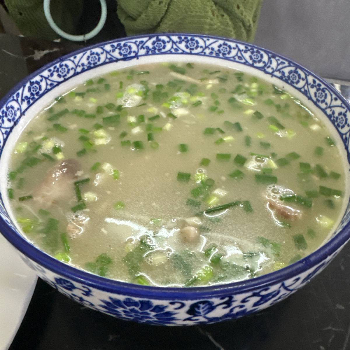 正味羊羊汤馆 刚泰国际大厦店 的餐點圖片： 由不能被老婆發現 拍攝