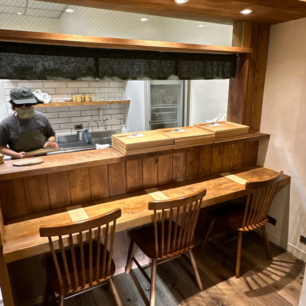 野毛食所 の雰囲気の写真：店內用餐環境一隅 by阿波卡 