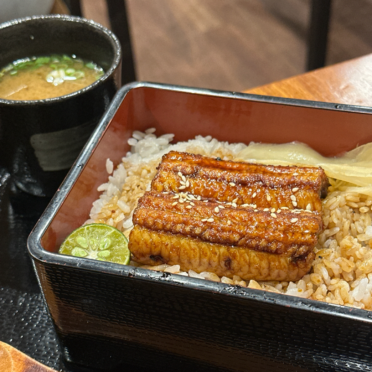 Meal image of 豐藏鰻魚料理專門: 鰻魚飯的色澤真的很漂亮 shot by Luna一枚小吃貨