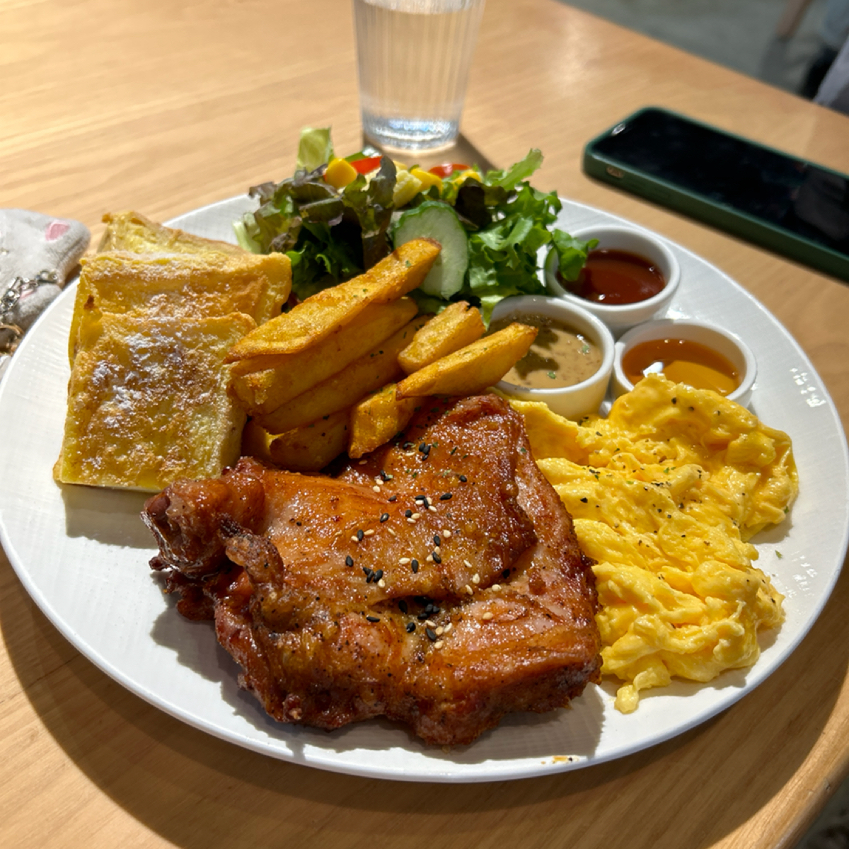 小稻甜 Cafe 的餐點圖片： 由1薇ᯅ̈  拍攝