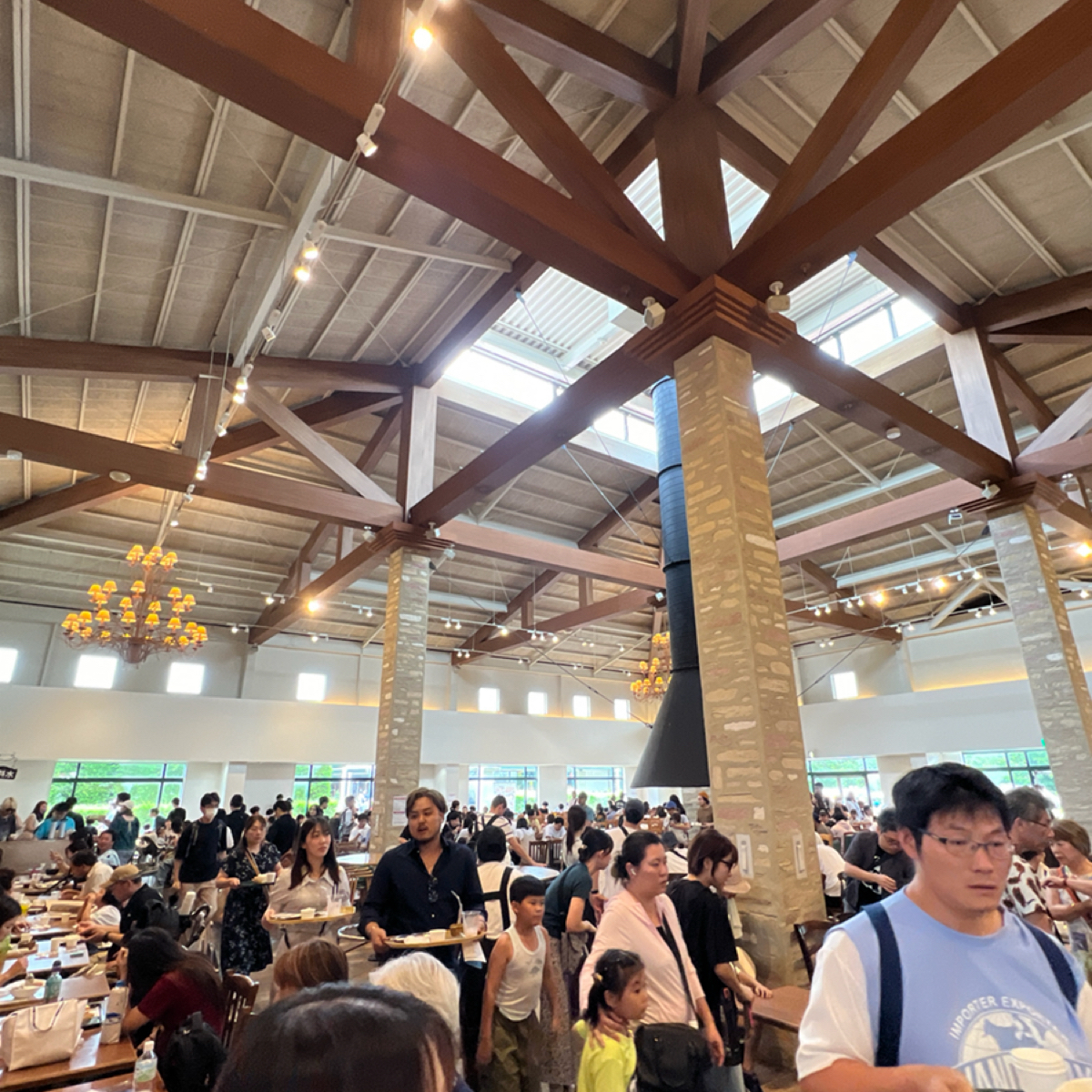 Vibe image of 静岡ご当地グルメ屋台 御殿場プレミアムアウトレット店:  shot by LESTER