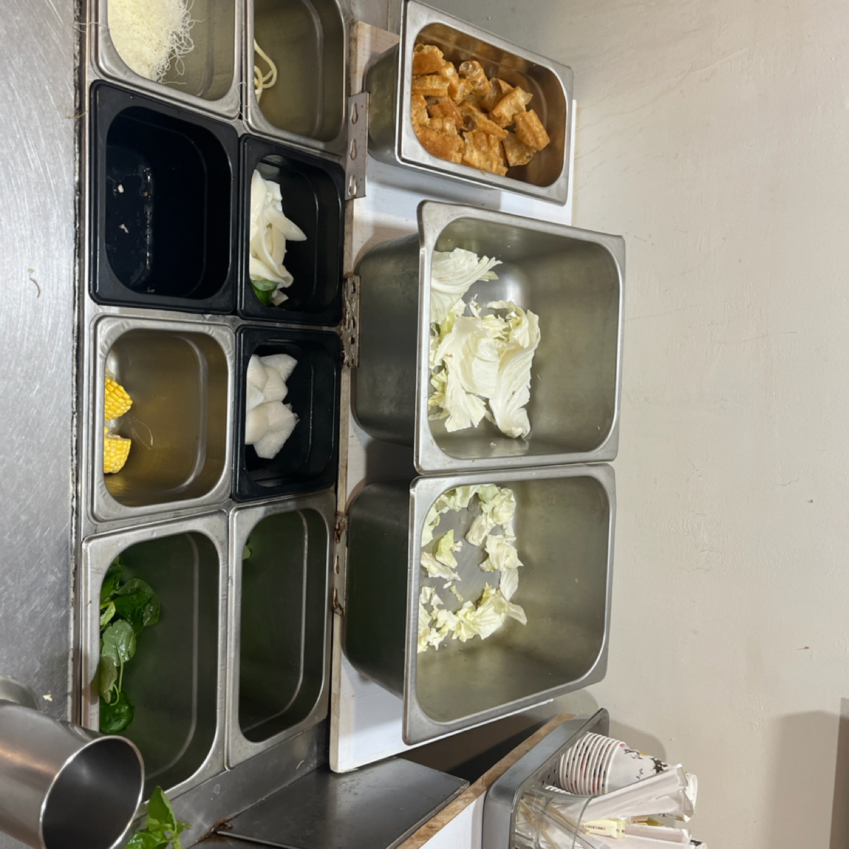 樸九鼎鮮火鍋 的餐點圖片：蔬菜區 由Qoo 拍攝