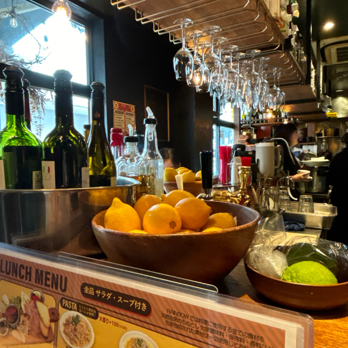 CAFE&amp;WINE DINING RAINBOW の雰囲気の写真： by秋桑 