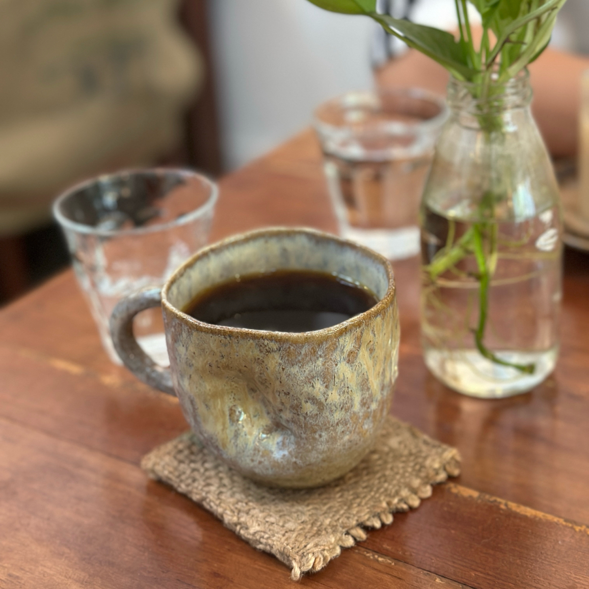 Meal image of 爬梯咖啡 Parti Cafe &amp; etc.: 衣索比亞 莉姆（淺焙）$180
風味：橙花 柑橘 太妃糖

淡淡的柑橘香，帶出咖啡豆的香氣，喝起來相 shot by 阿波卡