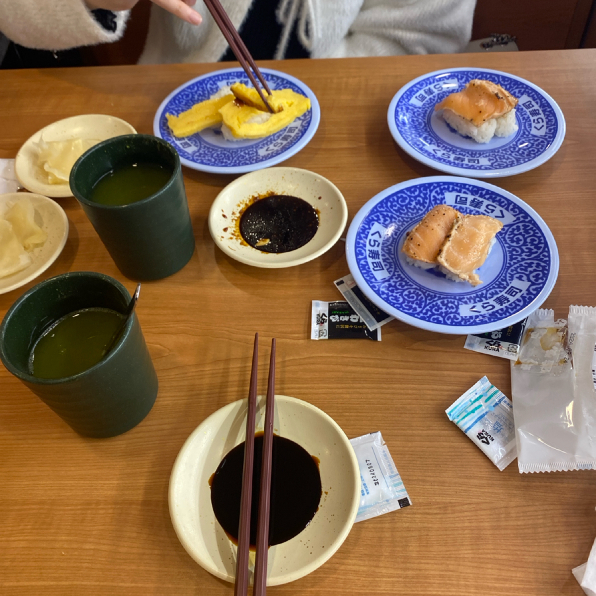 くら寿司 藏壽司 高雄漢神巨蛋店 の雰囲気の写真：店內 bySStrasburg37 