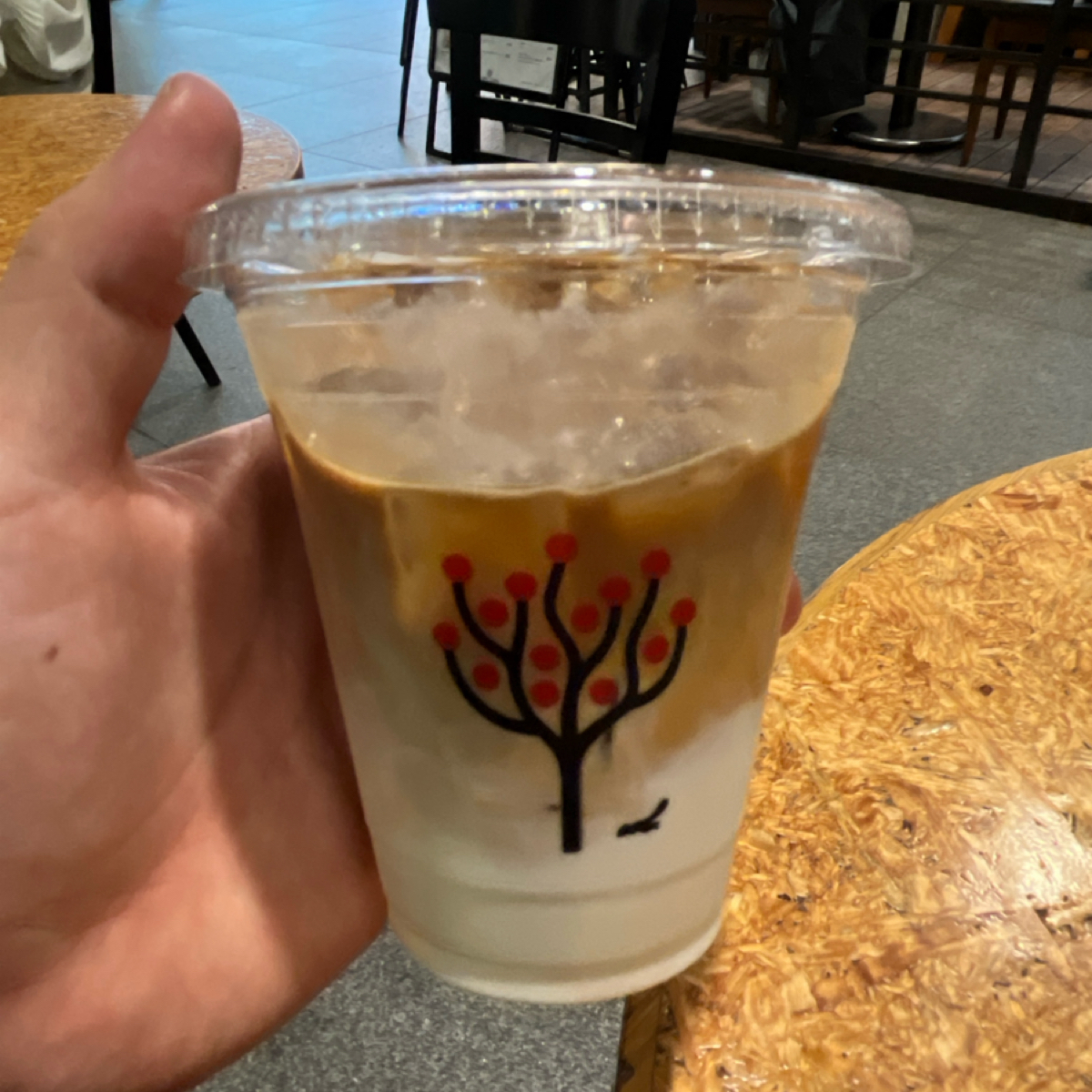 Cafe Lexcel カフェ レクセル 東京国際フォーラム店 のレストランの写真：超好喝的冰拿鐵！ by阿官 