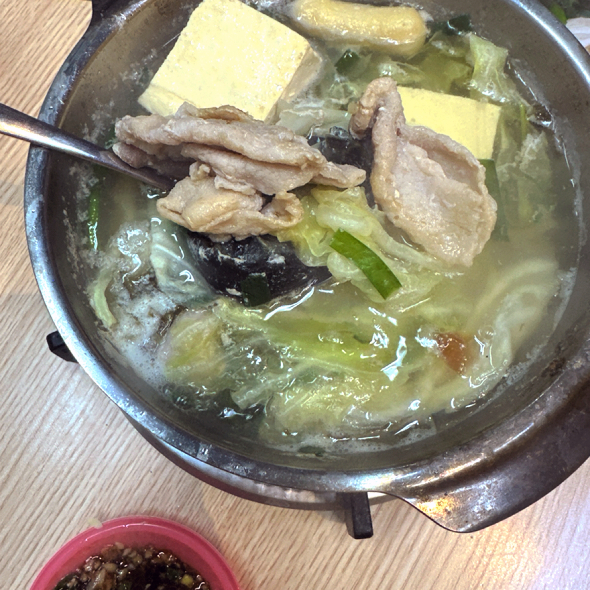 Meal image of 丑霸臭臭鍋:  shot by Lisa Wang