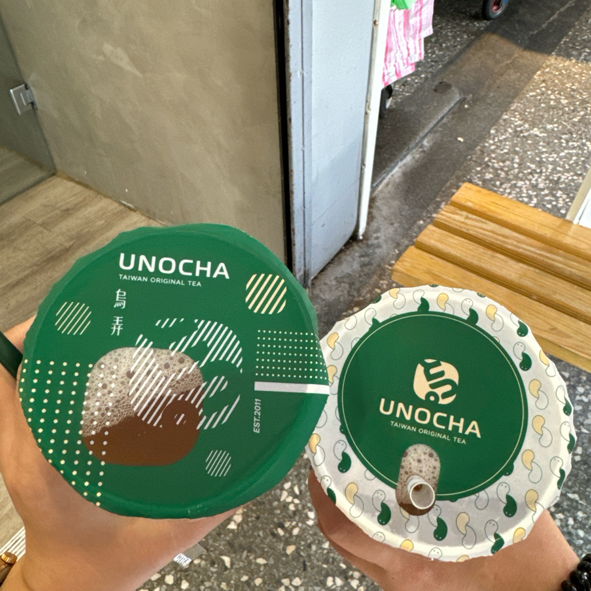 烏弄原生茶飲 台北公館店 的餐點圖片：杯膜 由小青蛙🐸 拍攝