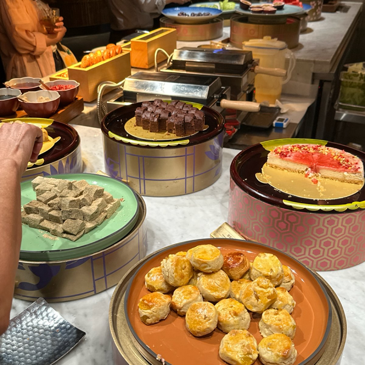 旭集 和食集錦 天母店 のレストランの写真： by阿波卡 