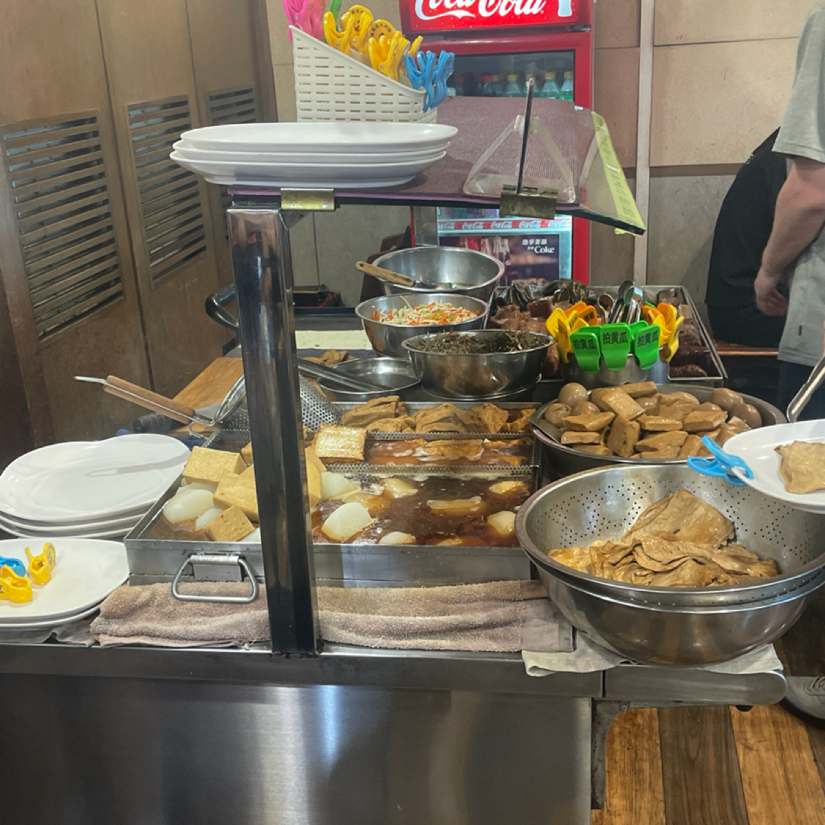 老宋記真善美牛肉麵 的餐點圖片：各種滷味～ 由乃子過日子 拍攝