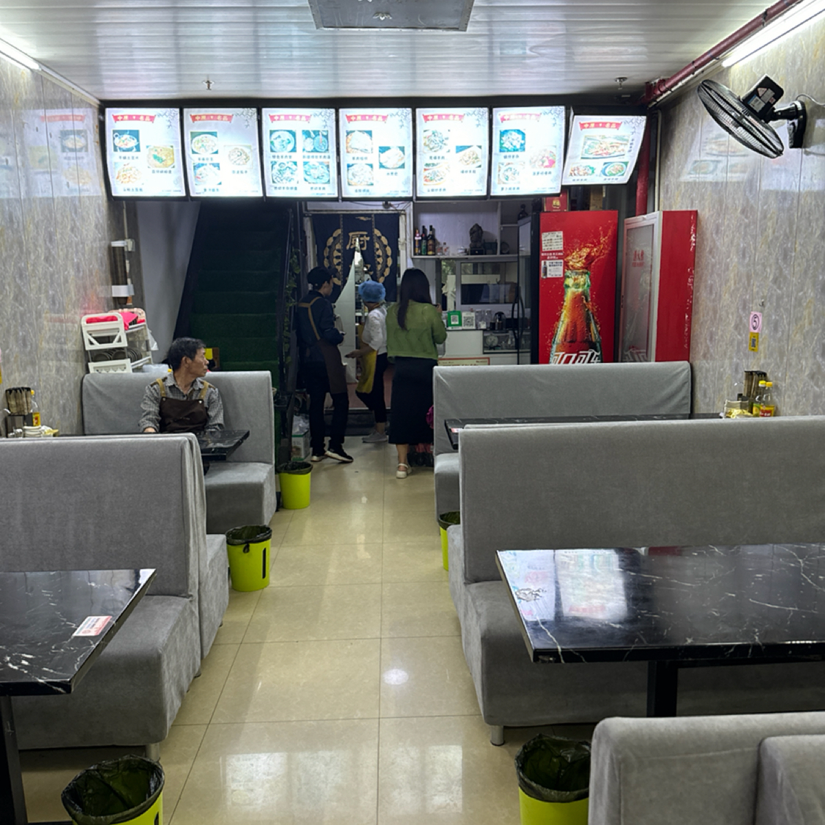 正味羊羊汤馆 刚泰国际大厦店 的外觀氛圍圖片： 由不能被老婆發現 拍攝