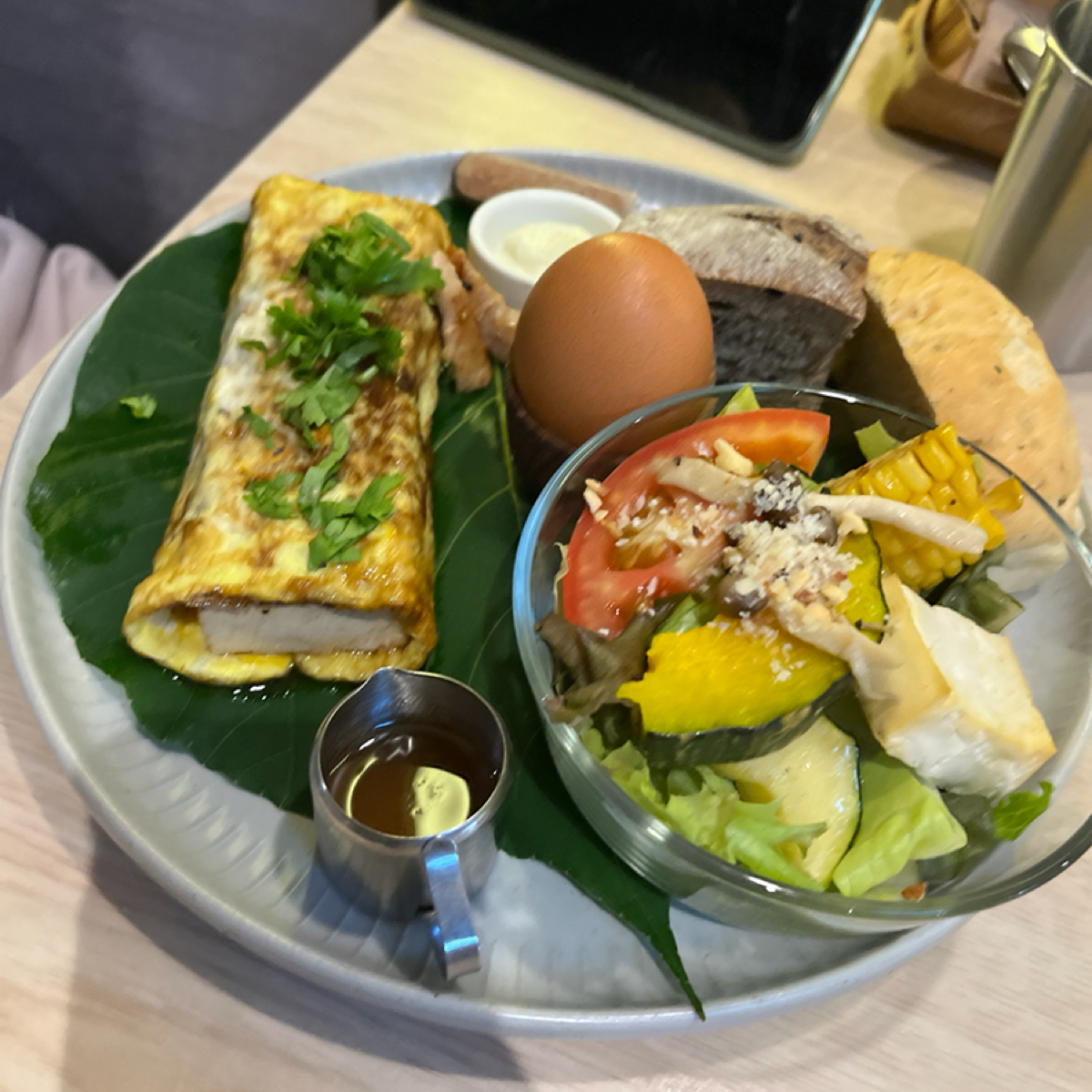 柴米DailyKitchen のレストランの写真：蛋豆腐捲的搭配雖然不會罕見，但吃起來仍然讓人驚喜。 byYo 