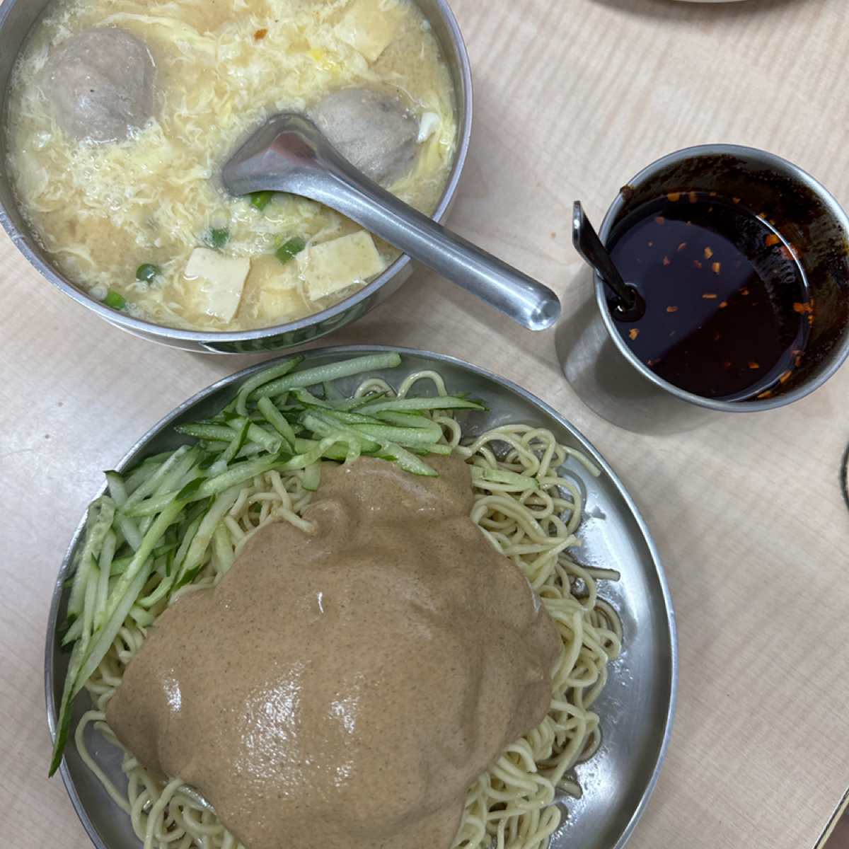 Meal image of 邱記涼麵: 麻醬涼麵大份的其實份量很足 shot by Akaneru 