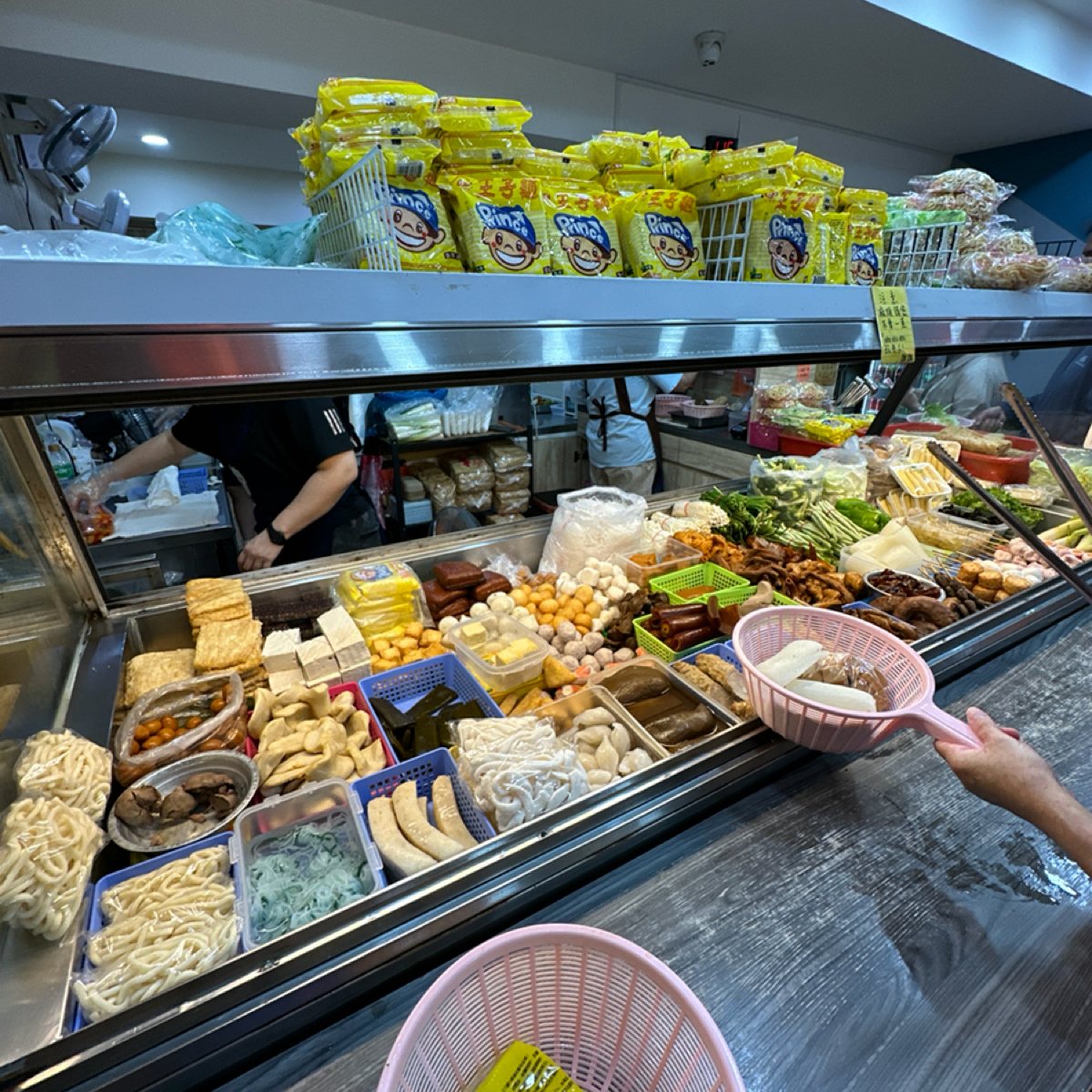 Vibe image of 燈籠滷味 創始店: 食材區 shot by 銘