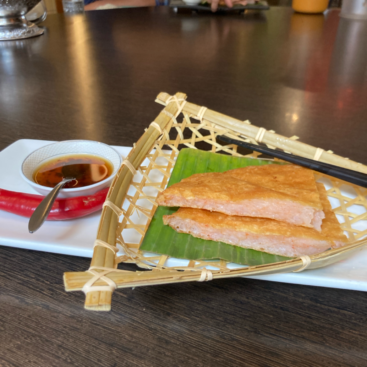 蘭那泰式餐廳 市政店 的餐點圖片：蝦餅 由小蛙 拍攝
