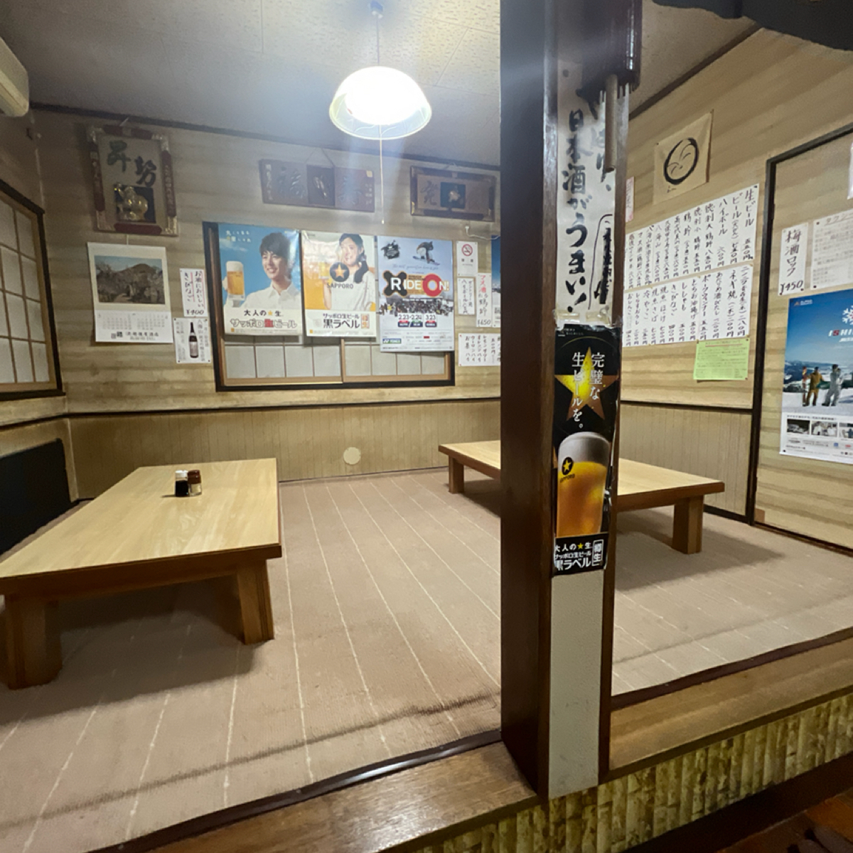 岡ちゃん の雰囲気の写真：榻榻米 by動吃動吃動吃 