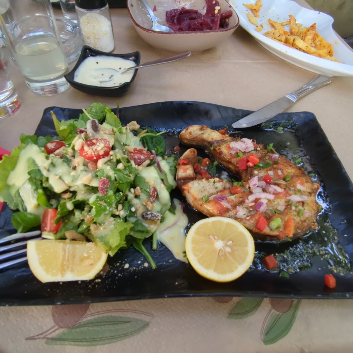 Meal image of Triantaphyllos - The Little Square:  shot by 09tj09