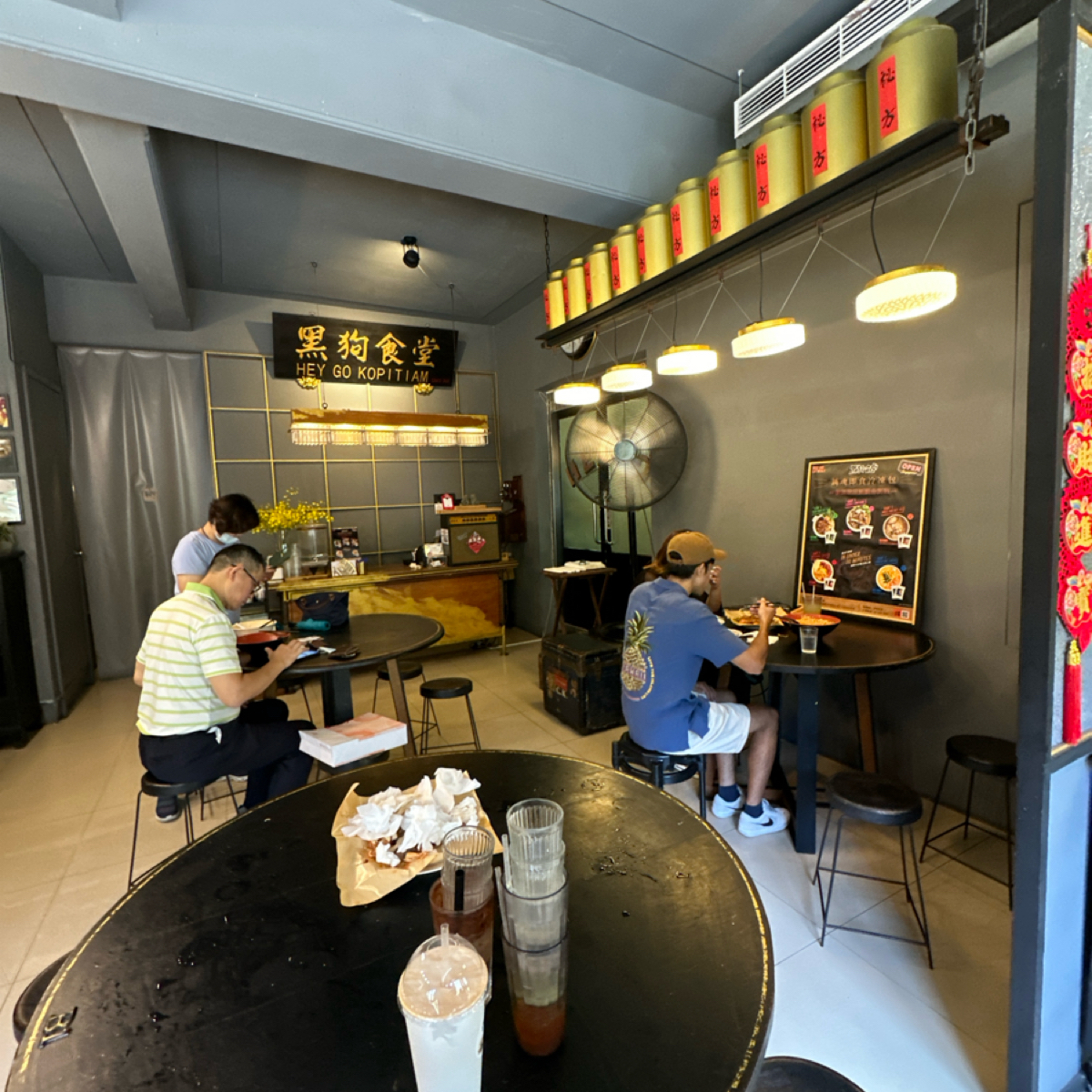 Vibe image of 黑狗食堂:  shot by 吃曼