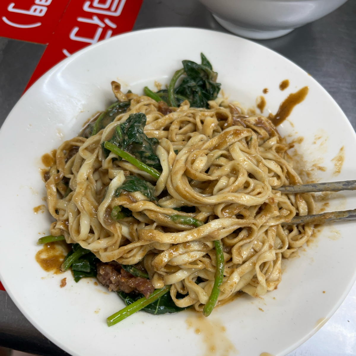 Meal image of 立偉麵食: 麻醬⋯
問就是加爆！
加完、攪拌後的樣子 shot by 漂釀美眉