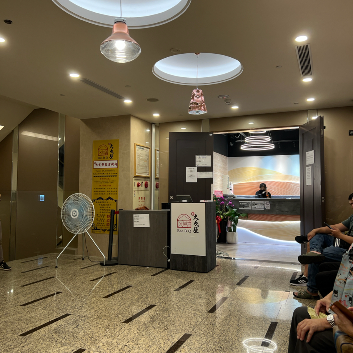Vibe image of 新大戈壁蒙古烤肉 西門店:  shot by chia