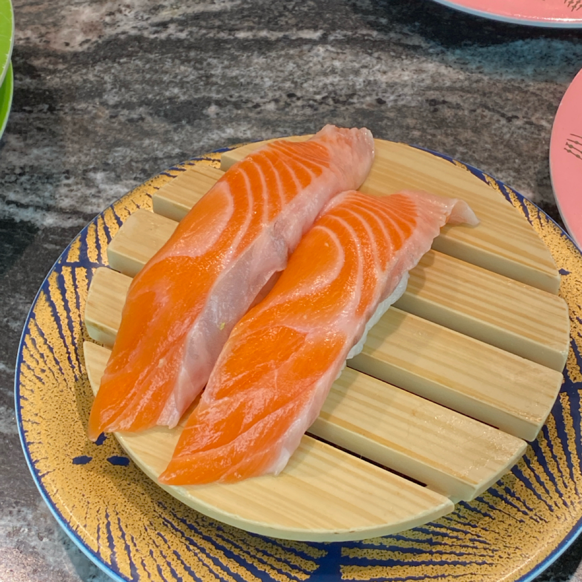 回転寿司 根室花まる 銀座店 のレストランの写真： by阿鈴s食 