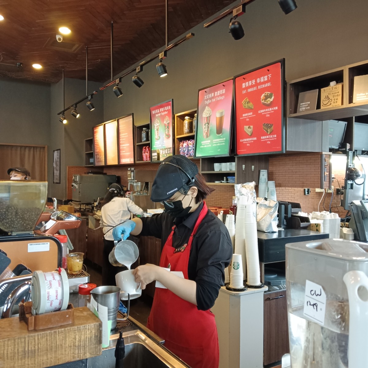 STARBUCKS 星巴克 台中中清門市 の雰囲気の写真： bychinchillann 