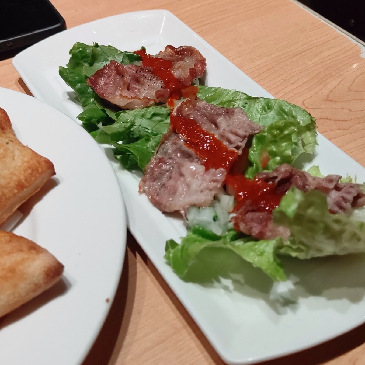 義式屋古拉爵 南港中信店 的餐點圖片：安格斯牛肉辣味手捲 由雷姆踩點筆記 拍攝