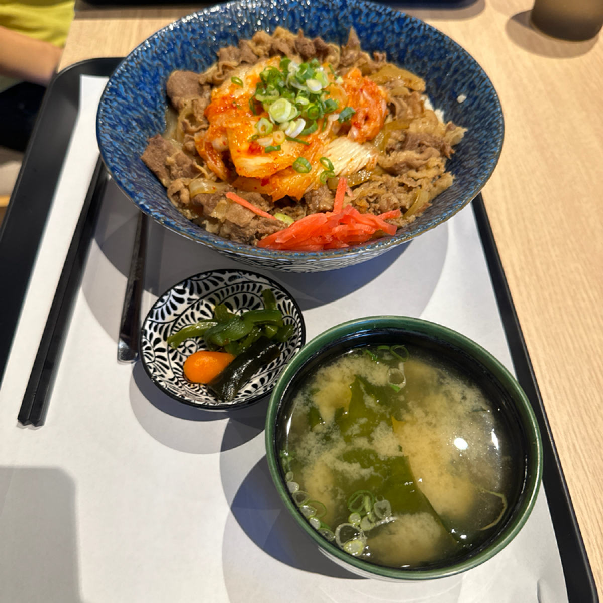 Meal image of 大盛屋-日式丼飯烏龍麵專賣店: 泡菜牛丼飯加大 shot by 食、動、健康