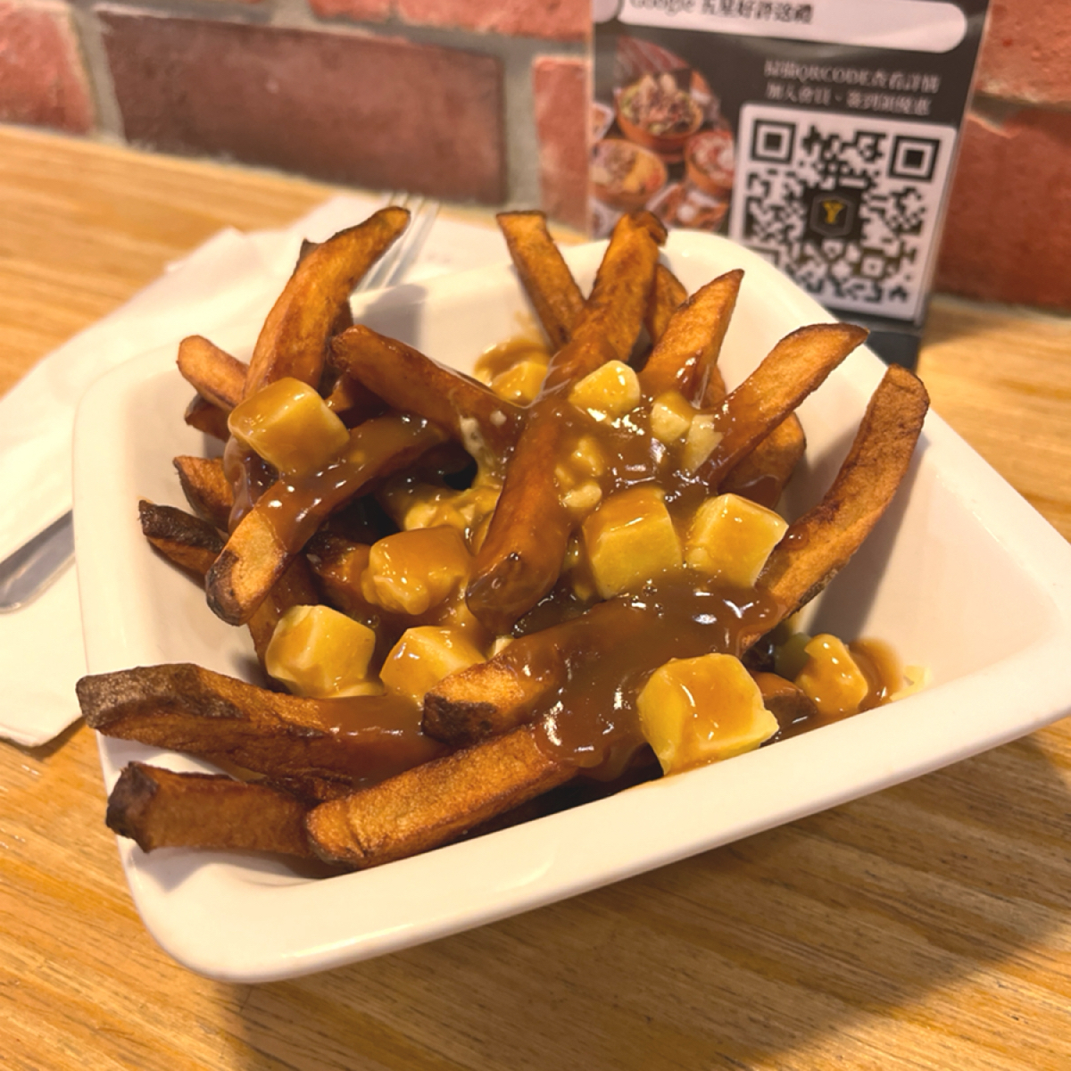 Meal image of 耶魯小鎮: 🍟加拿大普丁薯條 shot by Yan（吃飯打卡中）