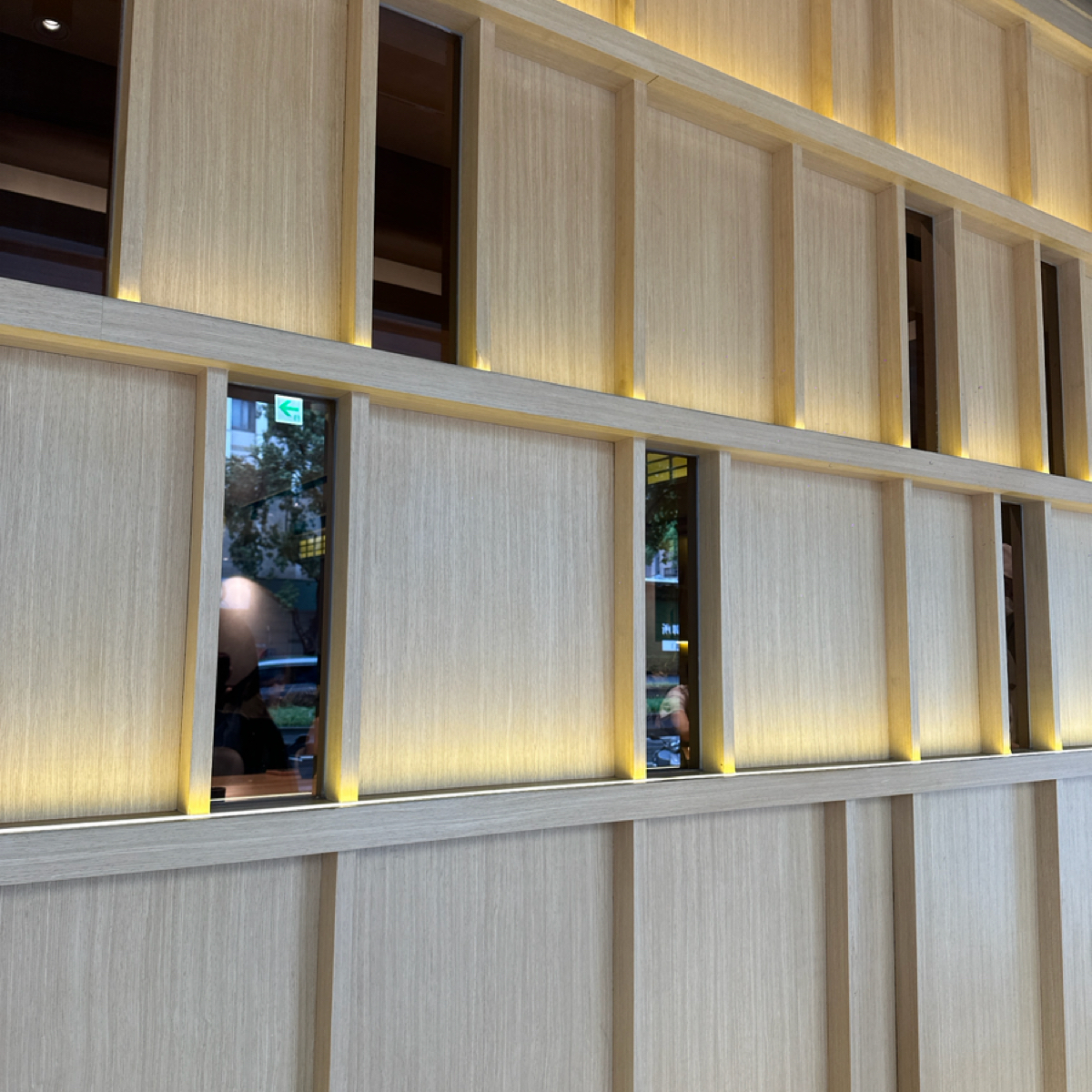 Vibe image of 阪前和牛鐵板燒 台北中山北店:  shot by 破產少年