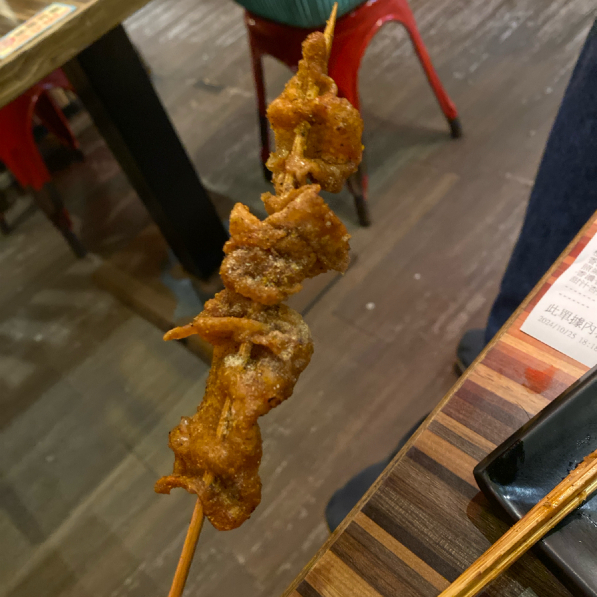 Meal image of 燒鳥串道 吉林店: 雞皮 shot by 美食肥之豬