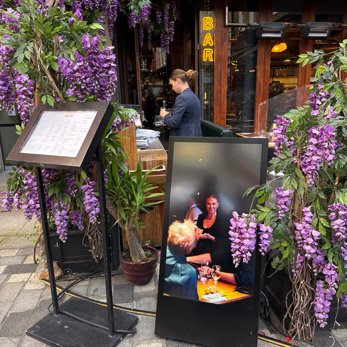 Meal image of Heddon Street Kitchen: 門口的裝飾 shot by alina