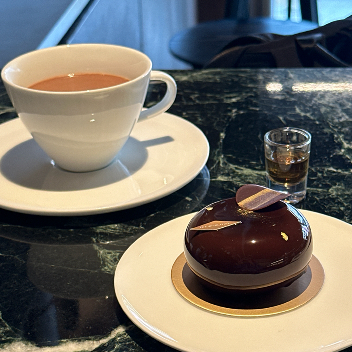 畬室法式巧克力甜點創作 YU CHOCOLATIER 的餐點圖片： 由Luna一枚小吃貨 拍攝