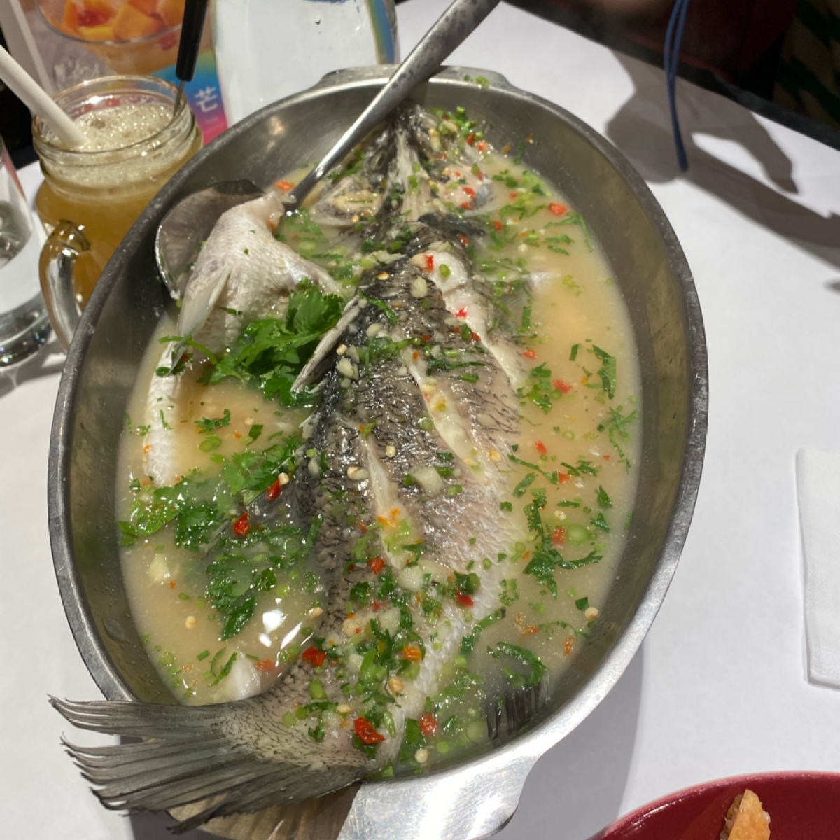 瓦城 林口三井店 のレストランの写真： by辣炒小魚干 
