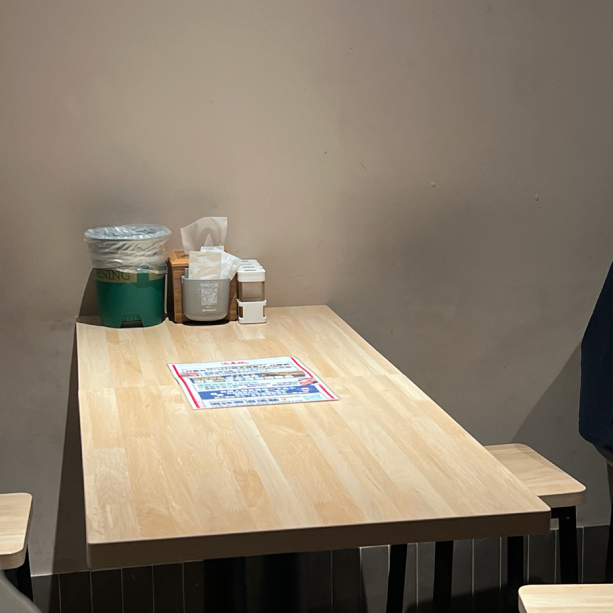 Vibe image of 柒息地串燒居酒屋 逢甲店:  shot by Kevin