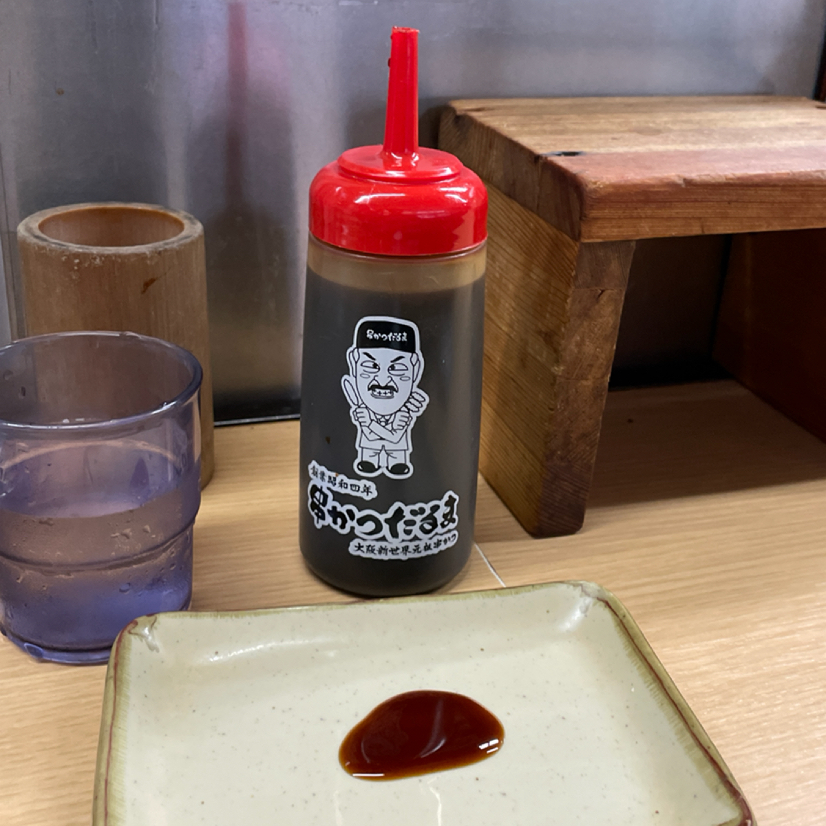 元祖串かつ だるま 新世界総本店 の雰囲気の写真： byFreddy Liu 