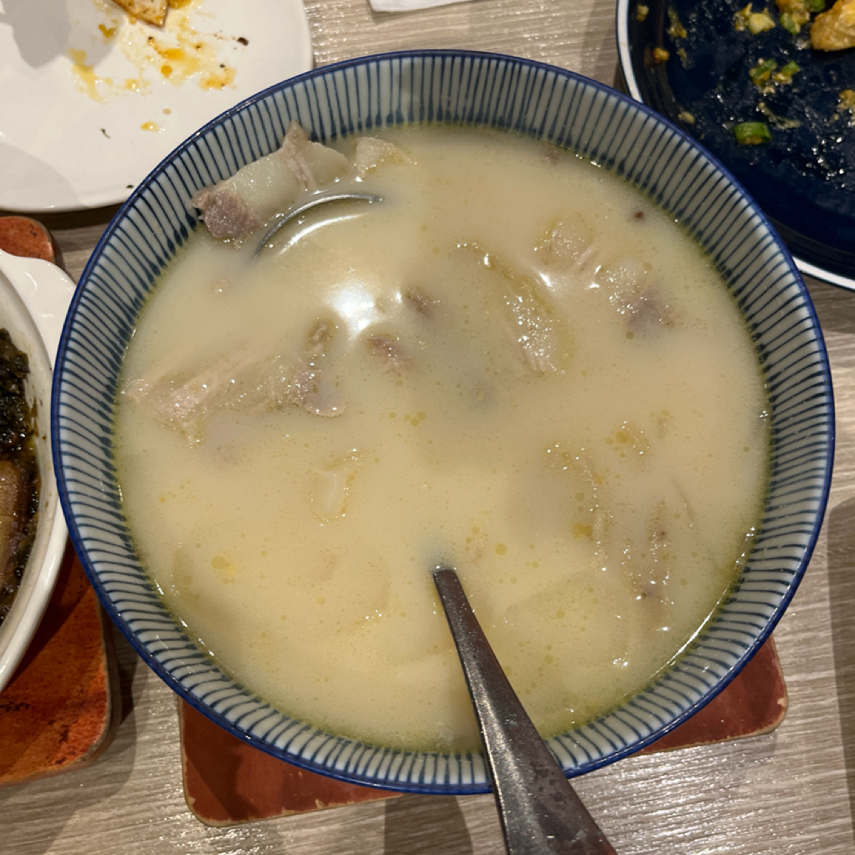 開飯川食堂 文心店 のレストランの写真：連鍋湯$360🥣 by漂釀美眉 